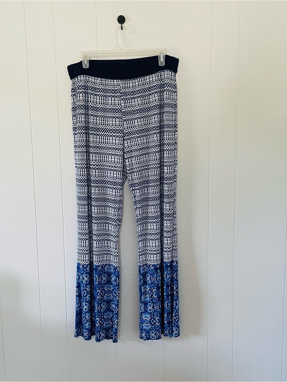 Vintage America Blue and White Wide-Leg Printed Pants